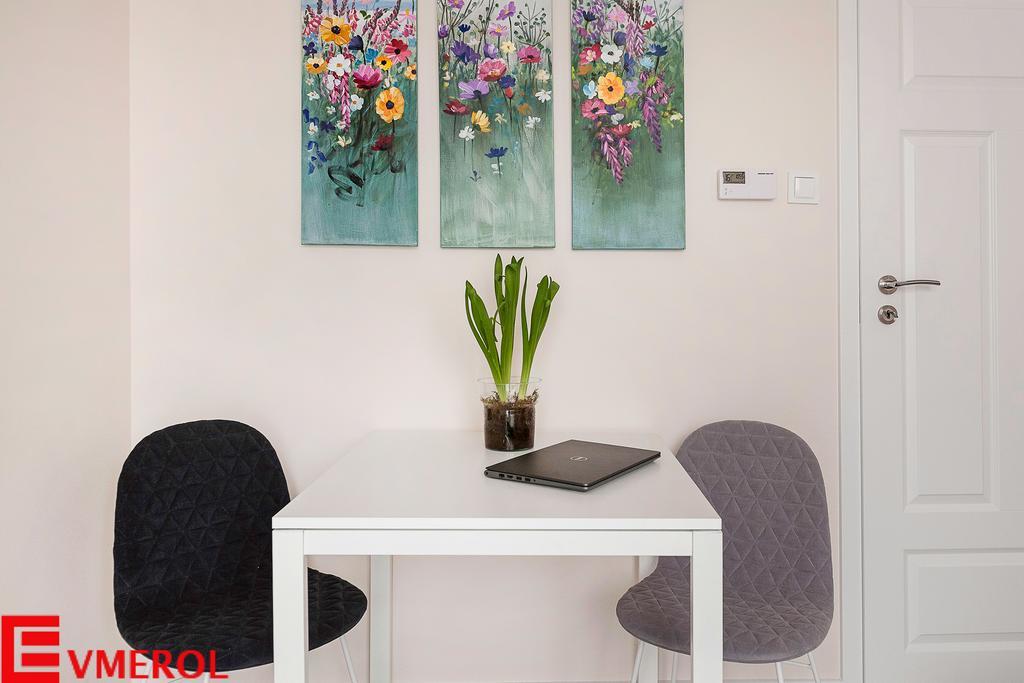 Evmerol Apartment Wrocław Zewnętrze zdjęcie